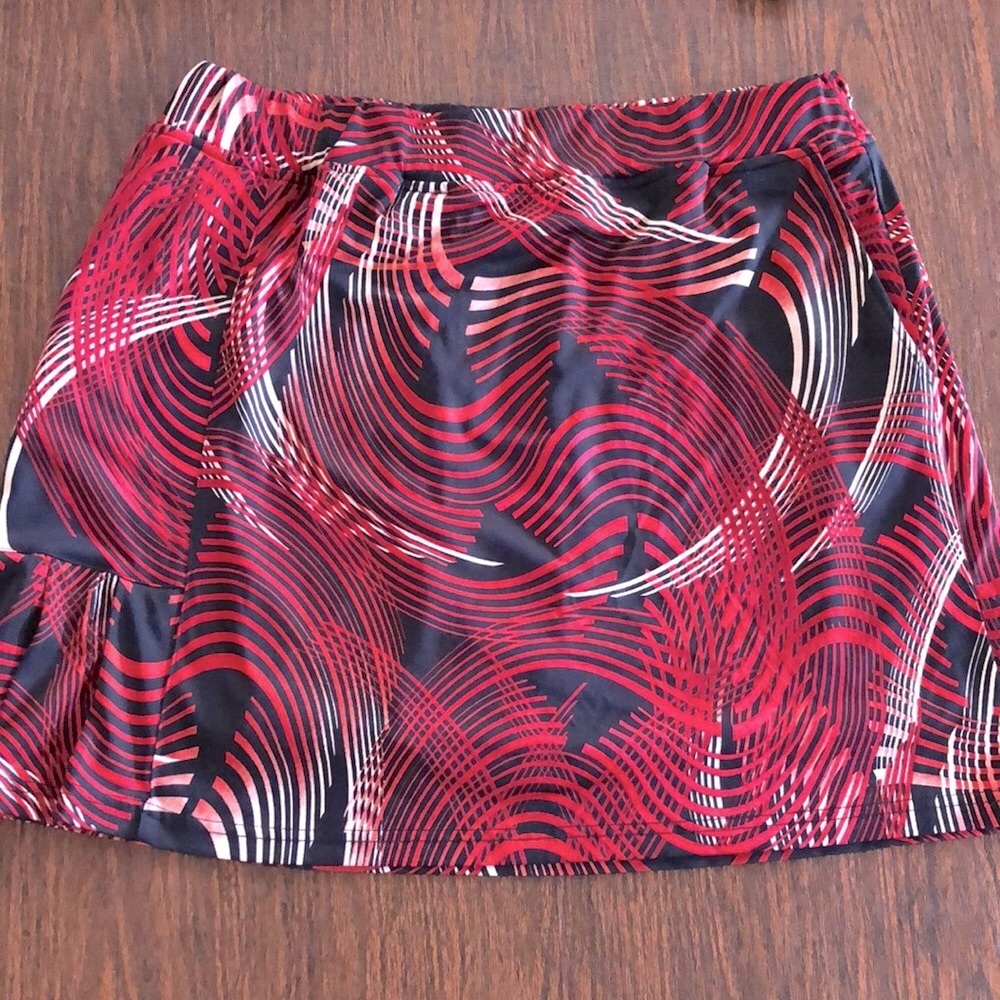 Bette & Court skort Red Black tennis golf EUC LG